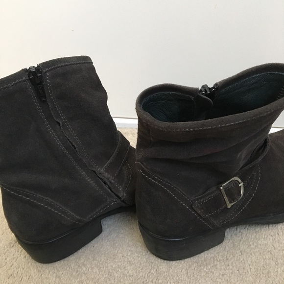 Suede dark brown ankle boots size 37 - Picture 11 of 14